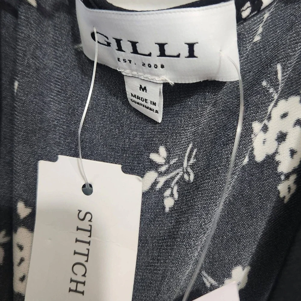 Gilli Short Sleeve V Neck Maxi Dress Black‎ Floral Print Womens Size Medium